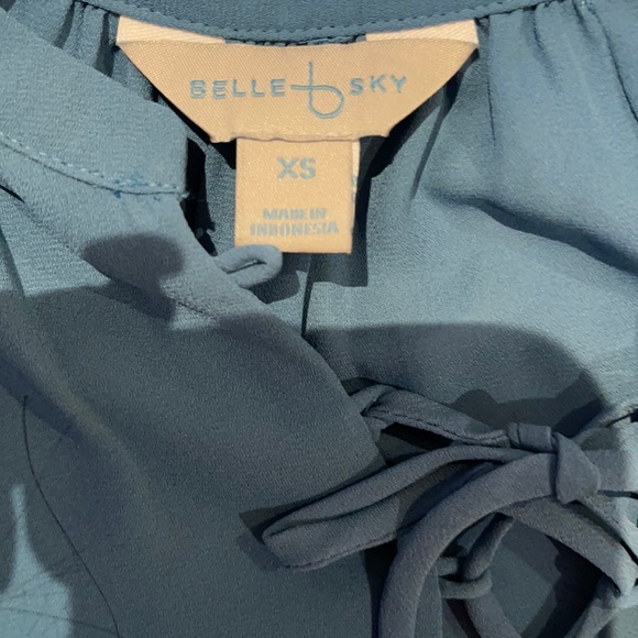 Belle Sky top - Q-43 - Picture 6 of 6